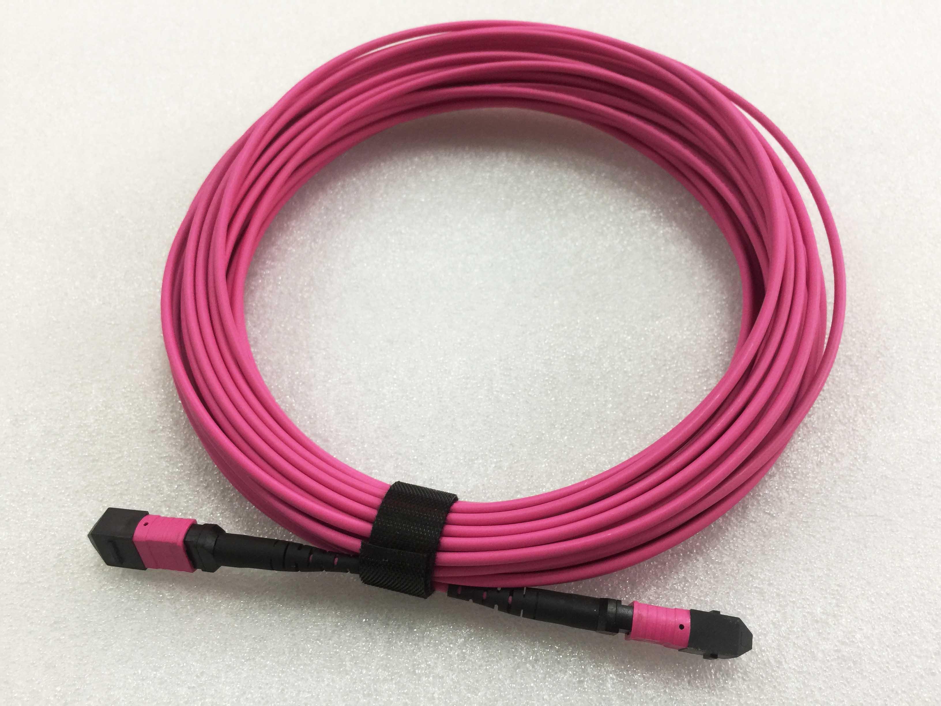 Cable de fibra MPO/MTP de alta densidad | Cable maletero mpo-mpo 12 núcleos OM4 Rosa 10M LSZH